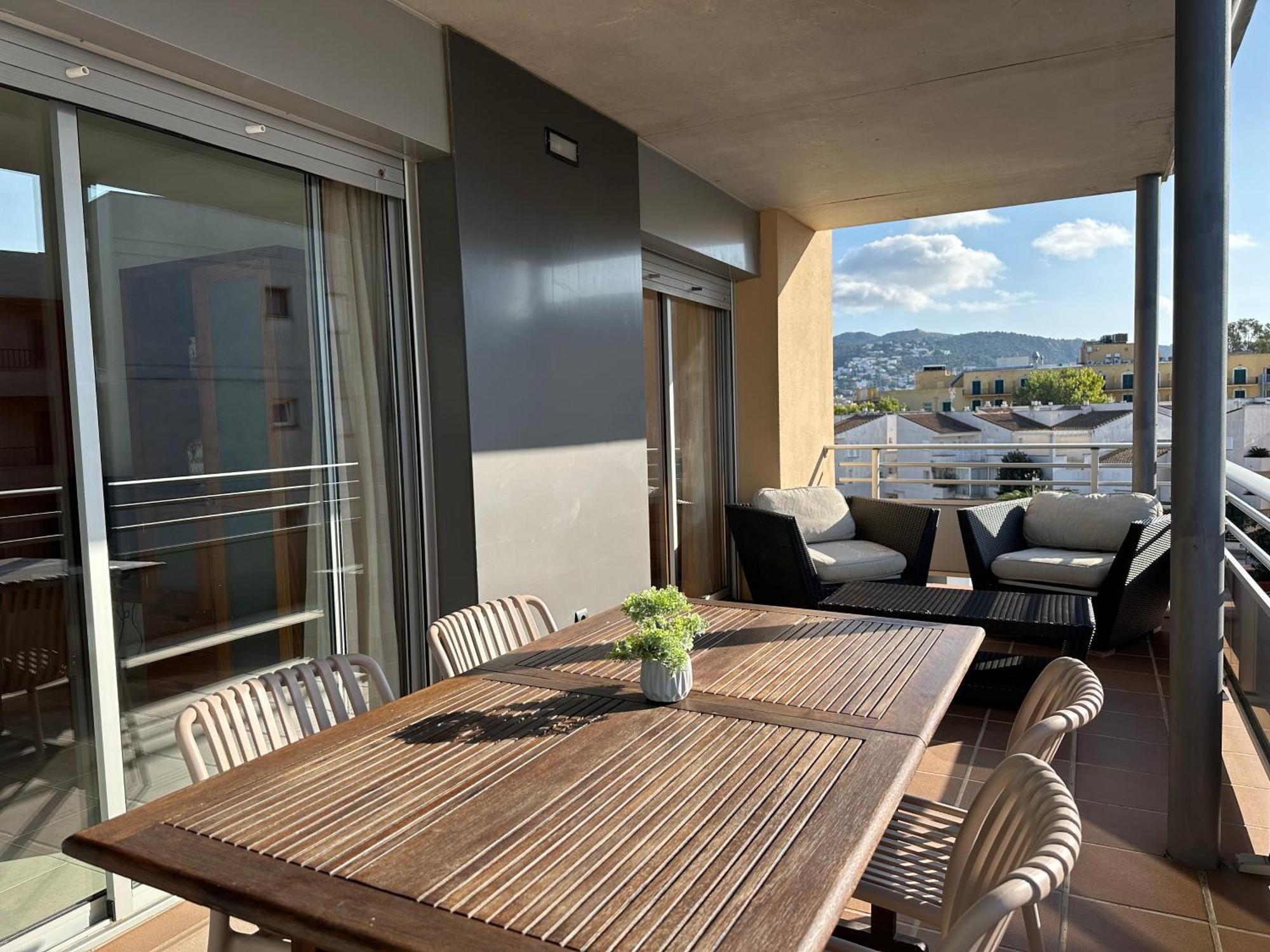Agi Torre Quimeta Apartments Росес Екстериор снимка