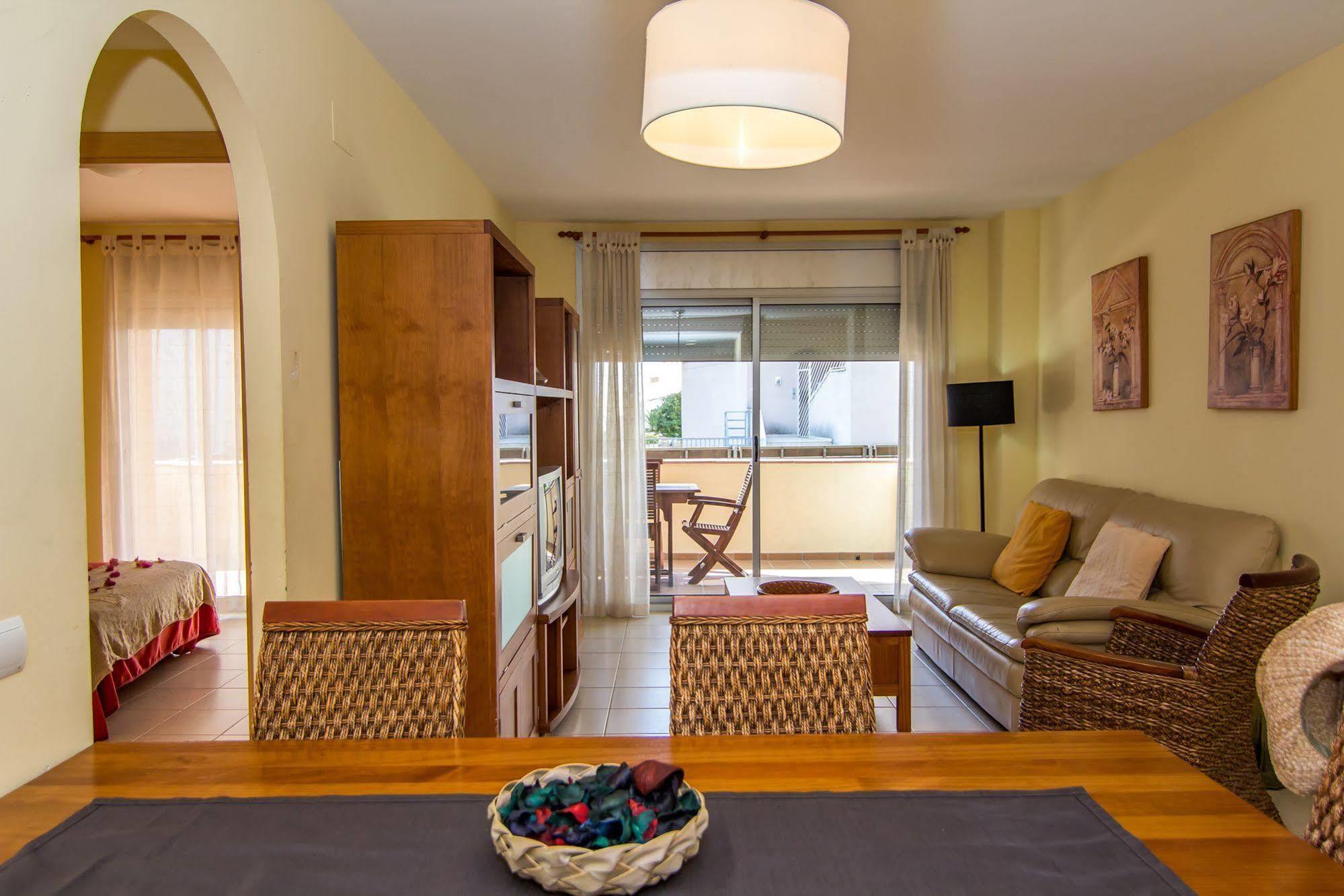 Agi Torre Quimeta Apartments Росес Екстериор снимка
